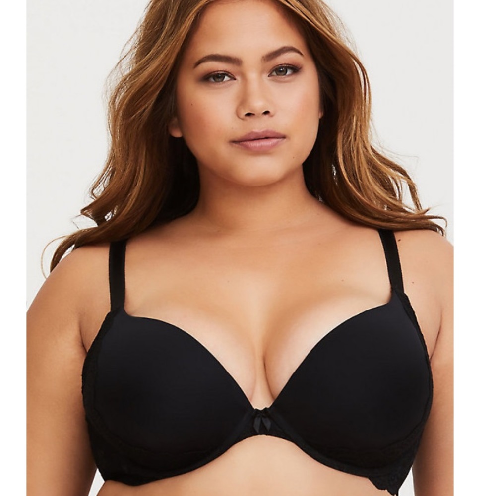 Torrid push up plunge bra